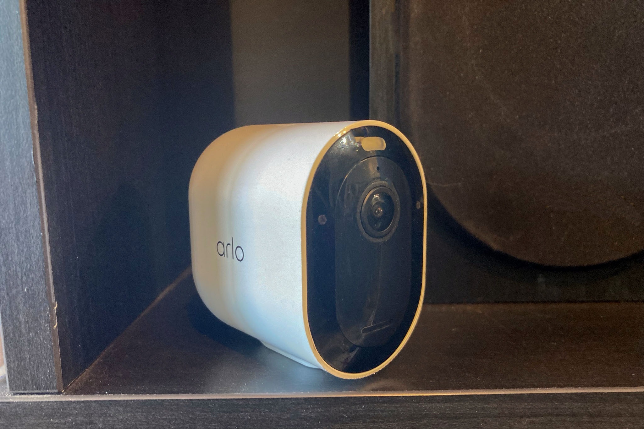 Arlo Pro 5S 2K (model number VMC4060P)