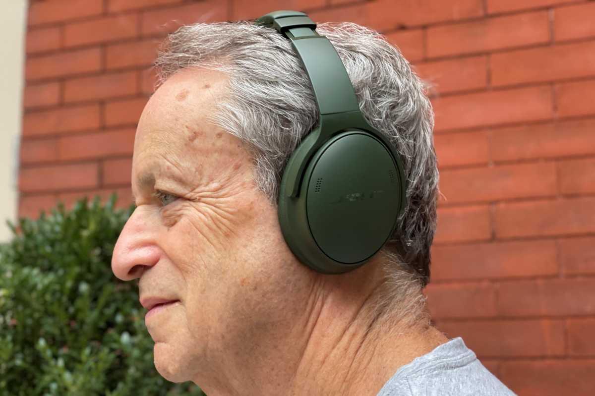 Reviewer wearing Bose QuietComfort (2023)