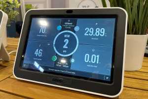 Davis reveals a new smart-home-ready weather station console at CES