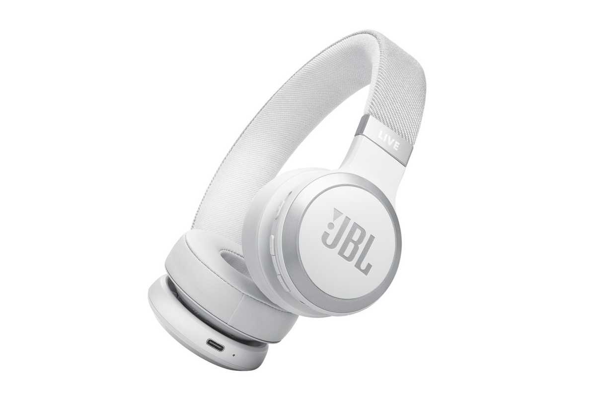 JBL Live 670NC